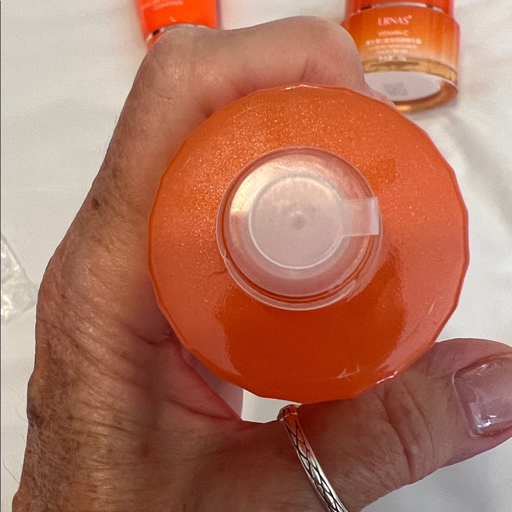 NWOT Lrnas organic Vitamin C Skincare Set with cleanser  toner serum moisturizer - Picture 9 of 14